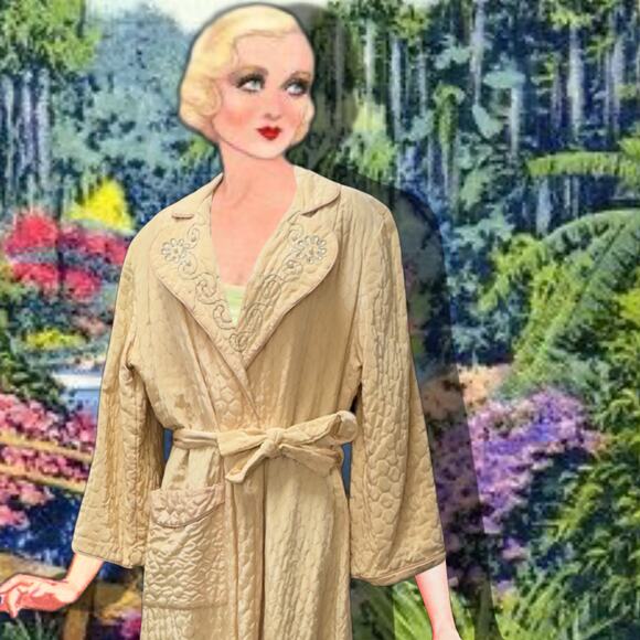 Vintage 1940s Princess Quilted Peach Satin Robe Corded Embroidered Lapel & Belt - Picture 15 of 16